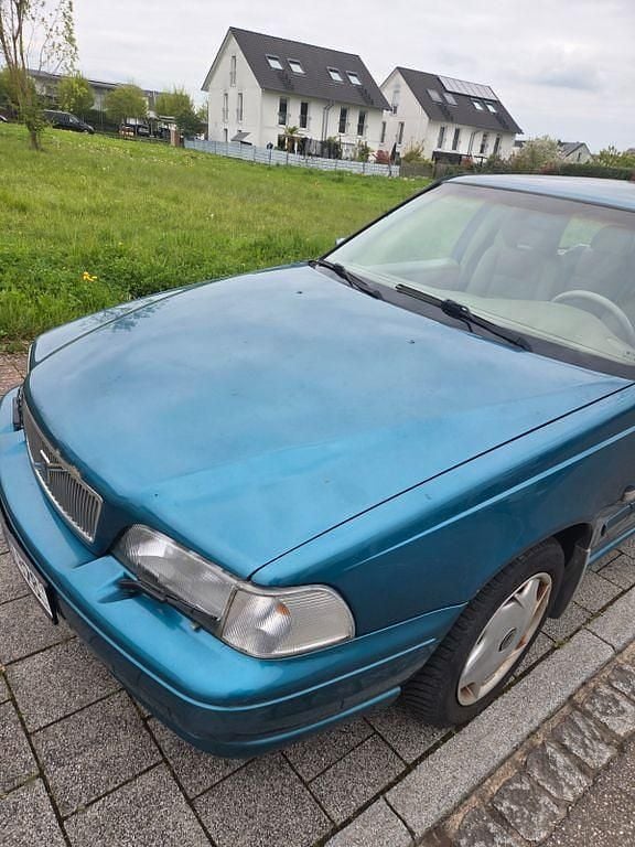 Usata Volvo V70 140 CV (102 kW) 1998 Blu Station wagon