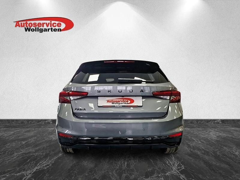 Neu Skoda Fabia Monte Carlo 116 PS (85 kW) 2025 Grau Limousine