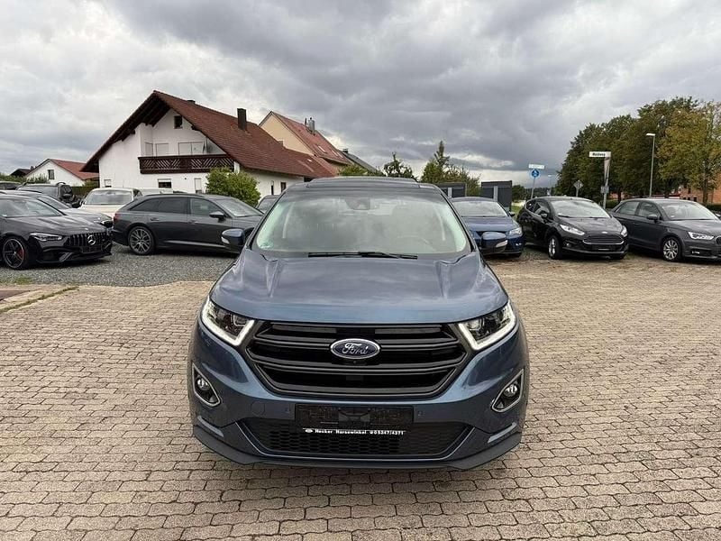Blau Gebraucht 2018 Ford Edge ST-Line SUV | 18.450 € (Guter Preis) - Bild 1/4