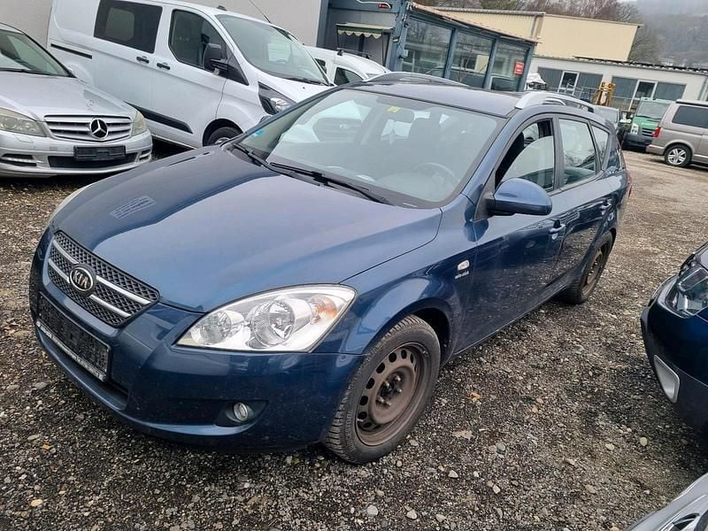 Gebraucht Kia Ceed 120 PS (88 kW) 2008 Blau Kleinwagen