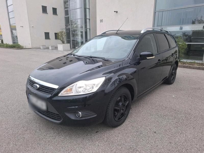 Second-hand Ford Focus 116 CP (85 kW) 2009 Negru Break