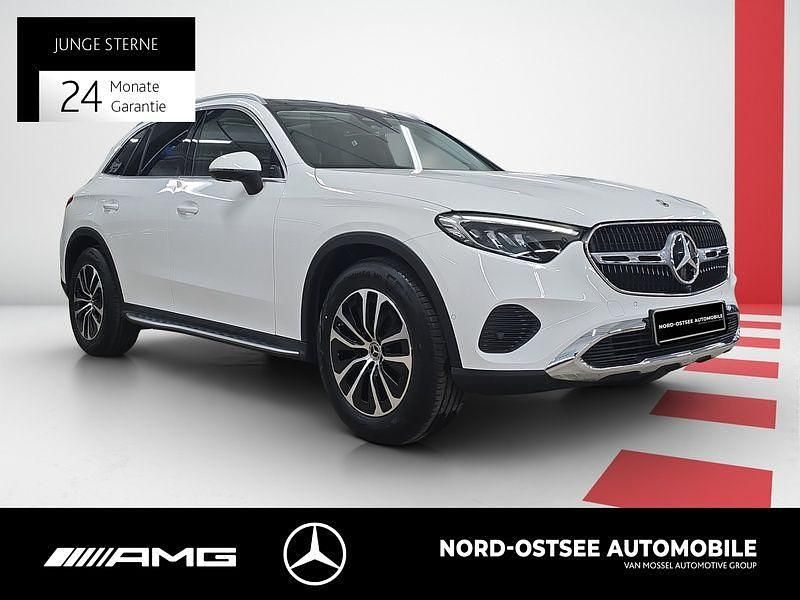 Gebraucht Mercedes GLC220 Avantgarde 197 PS (144 kW) 2024 Unilack polarweiß SUV