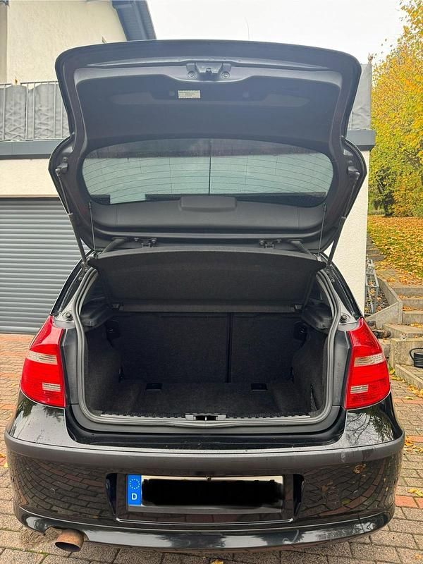 Gebraucht BMW 116 136 PS (100 kW) 2007 Schwarz Kleinwagen