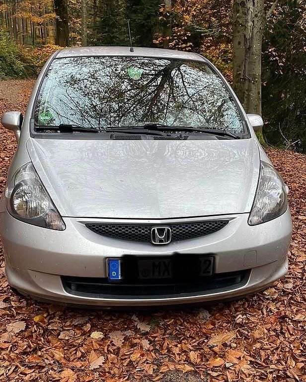 Grau Gebraucht 2006 Honda Jazz Kleinwagen | 3.750 € (Fairer Preis) - Bild 1/4