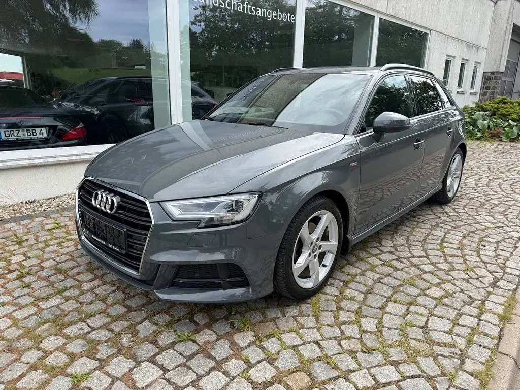 Gebraucht Audi A3 S-Line 150 PS (110 kW) 2017 Grau Limousine