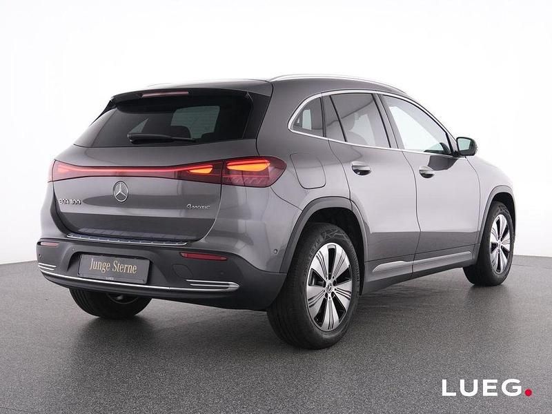 Gebraucht Mercedes EQA300 Progressive 167 kW (228 PS) 2024 Grau SUV