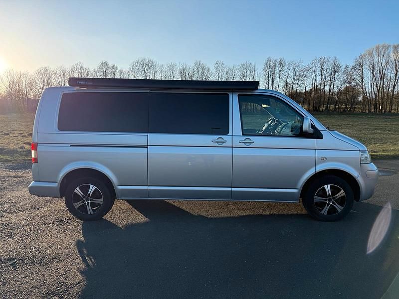 Gebraucht VW T5 131 PS (96 kW) 2008 Silber Van