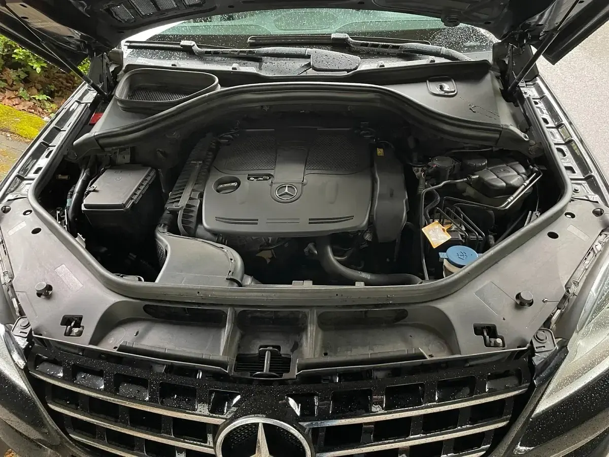 Gebraucht Mercedes ML350 2013 Schwarz SUV