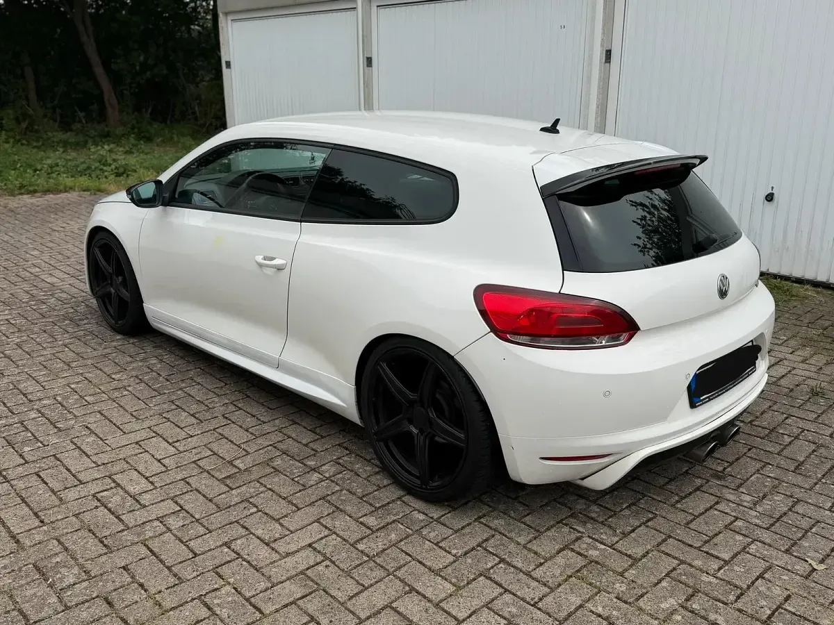 Gebraucht VW Scirocco R-line 170 PS (125 kW) 2009 Weiß Coupé