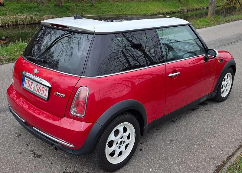 Usata Mini Cooper 116 CV (85 kW) 2005 Rosso Utilitaria