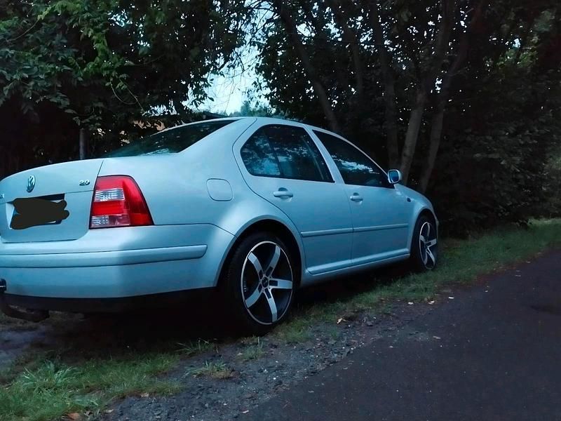 Brugt VW Bora 115 HK (84 kW) 1999 Sølv Sedan