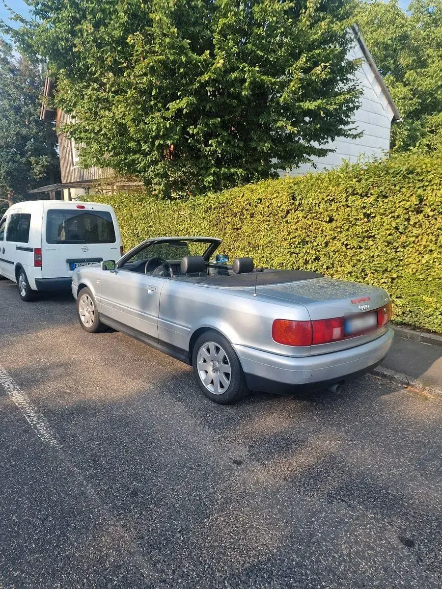 Gebraucht Audi Cabriolet Sport 116 PS (85 kW) 1999 Silber Cabrio