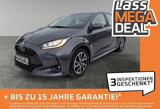Gebraucht Toyota Yaris Hybrid Team 116 PS (85 kW) 2022 Grau Limousine