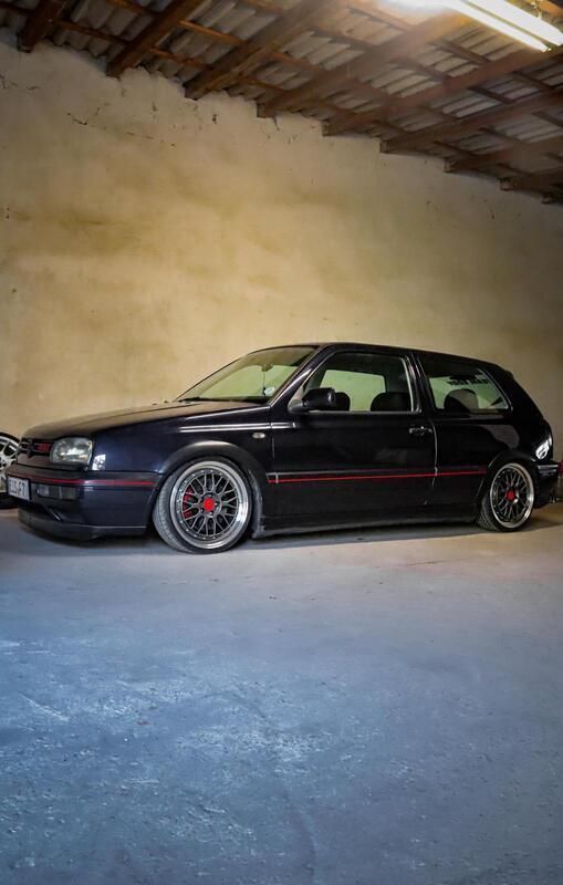 Andere außenfarben Gebraucht 1996 VW Golf III GTI Limousine | 7.531 € (Teuer) - Bild 1/4
