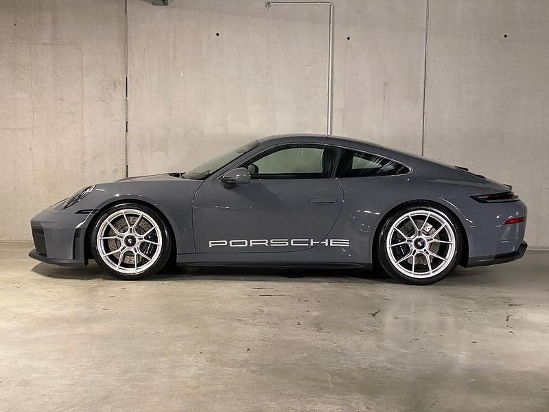 Gebraucht Porsche 992 510 PS (375 kW) 2025 Schiefergrau neo