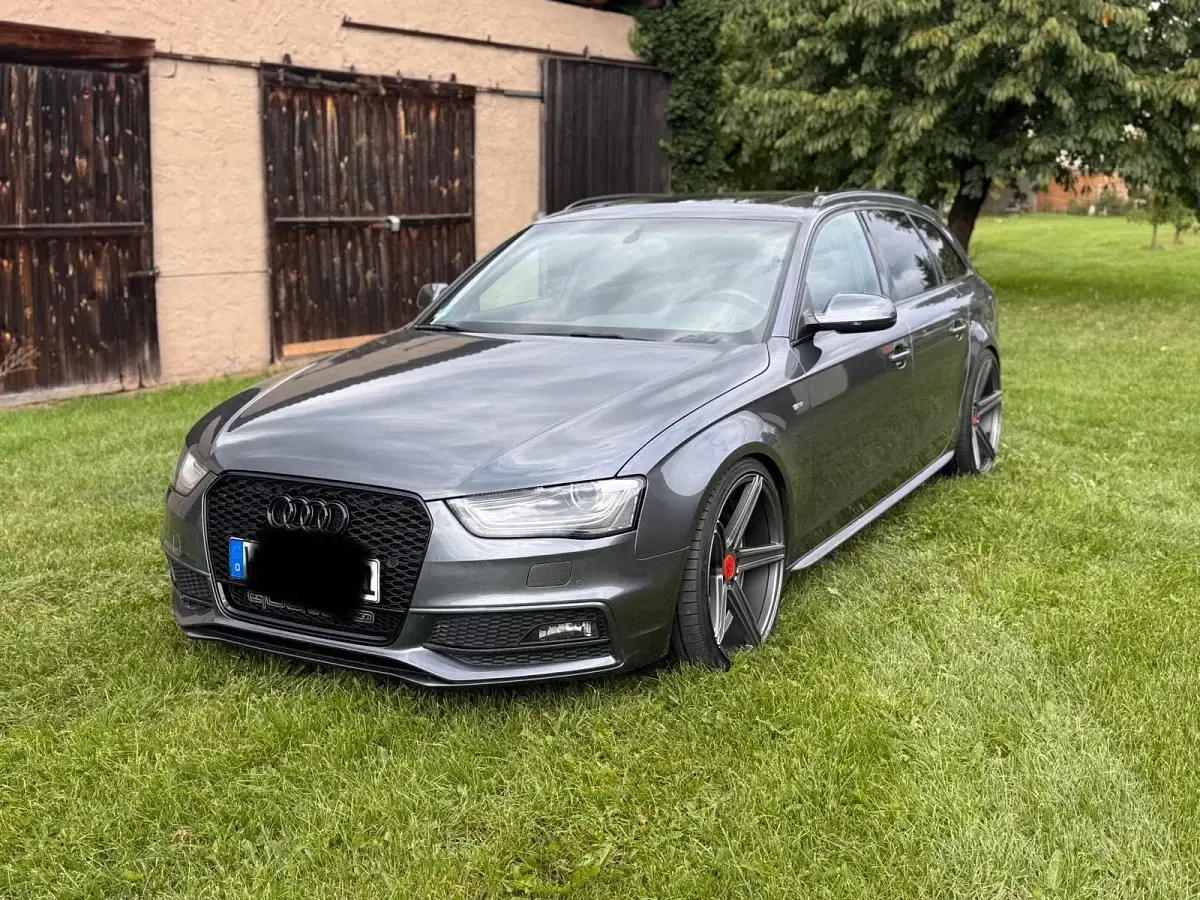 Gebraucht Audi A4 S-Line 177 PS (130 kW) 2014 Grau Kombi