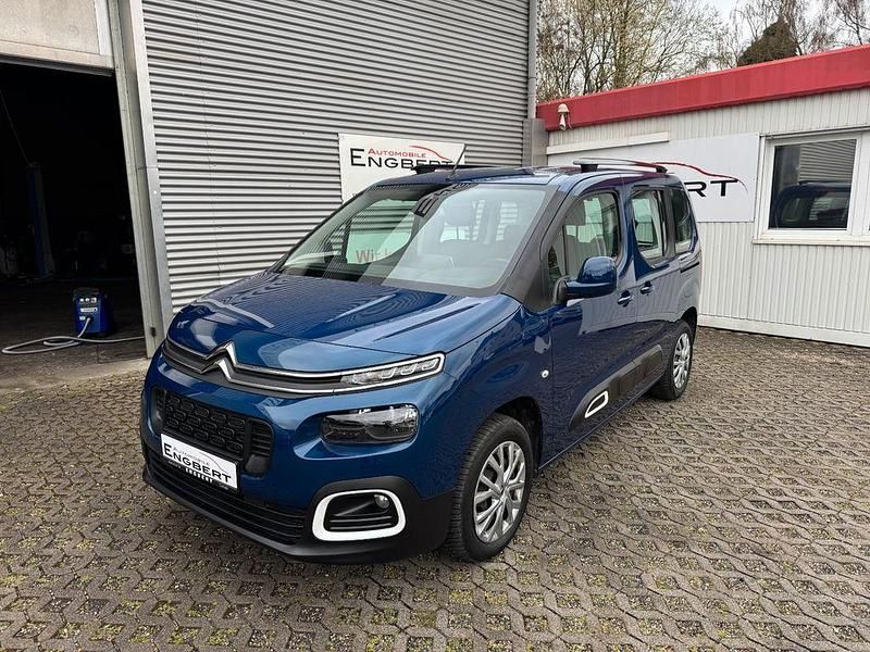 Gebraucht Citroën Berlingo Feel 110 PS (80 kW) 2019 Blau Van / Kleinbus