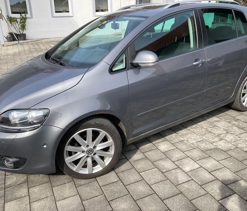 Grau Gebraucht 2011 VW Golf Plus Highline Van / Kleinbus | 6.000 € (Guter Preis) - Bild 1/4