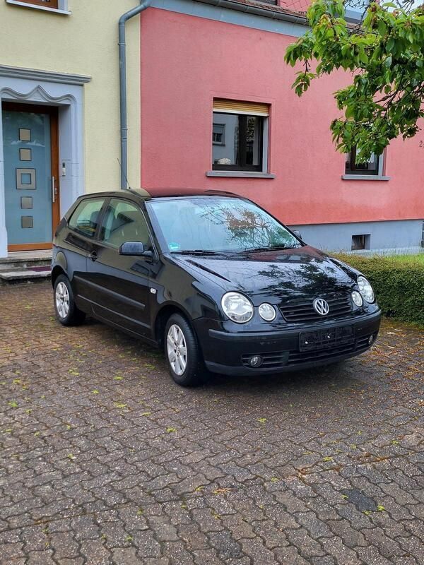 Schwarz Gebraucht 2005 VW Polo Kleinwagen | 1.780 € (Teuer) - Bild 1/4