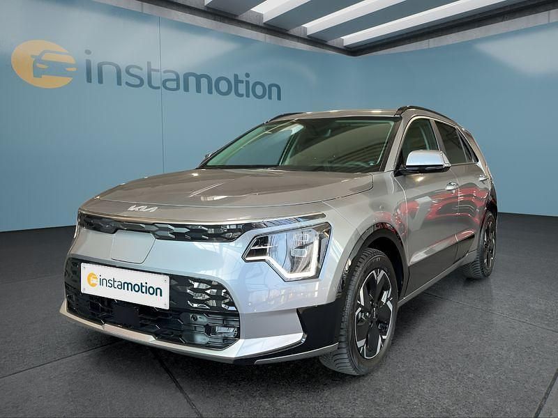Grau Gebraucht 2024 Kia e-Niro SUV | 34.349 € (Etwas zu teuer) - Bild 1/4