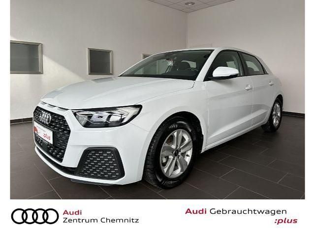 Weiß Gebraucht 2023 Audi A1 Sportback Ambiente Kleinwagen | 21.990 € (Fairer Preis) - Bild 1/4