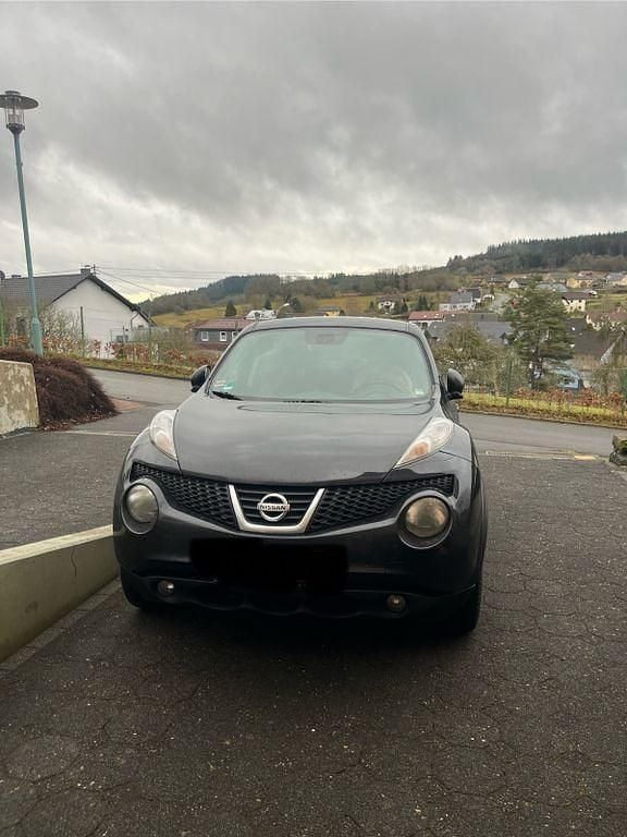 Schwarz Gebraucht 2012 Nissan Juke Shiro SUV | 5.999 € (Guter Preis) - Bild 1/4