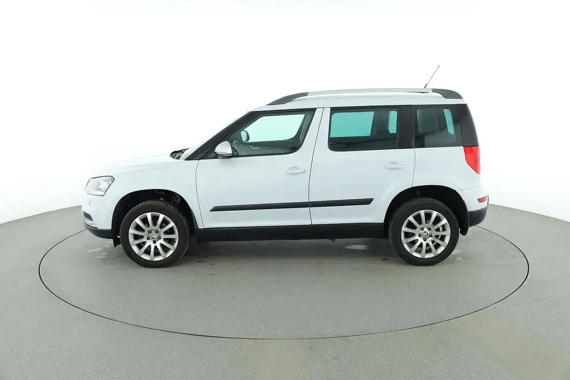 Gebraucht Skoda Yeti Ambition 105 PS (77 kW) 2015 Weiß SUV