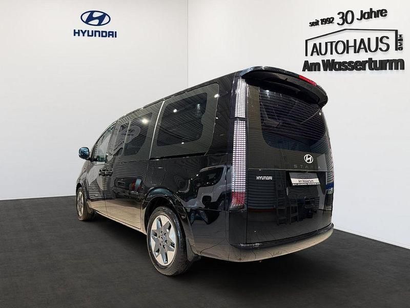 Neu Hyundai Staria Prime 224 PS (164 kW) 2025 Abyss black / mic Van / Kleinbus