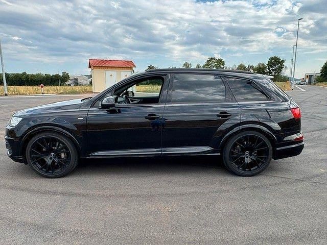 Schwarz Gebraucht 2018 Audi Q7 Sport SUV | 29.900 € (Fairer Preis) - Bild 1/4