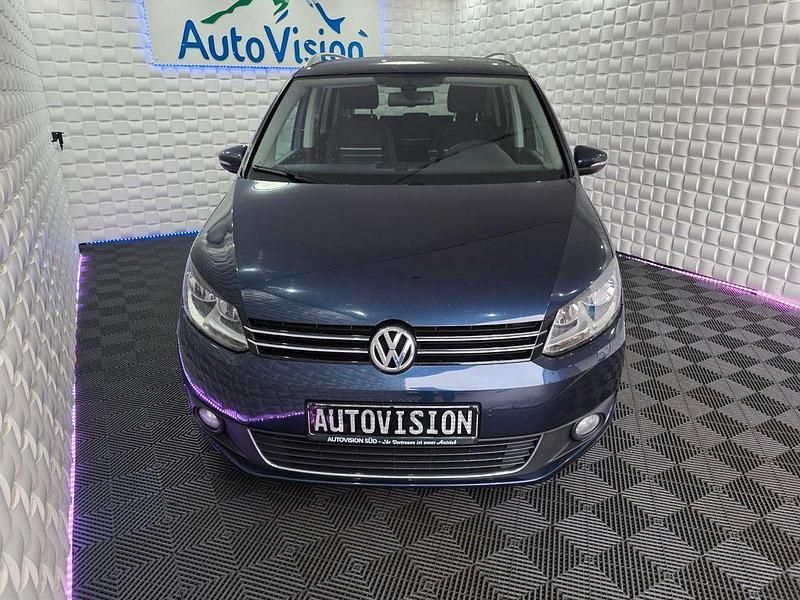Gebraucht VW Touran Cup 105 PS (77 kW) 2015 Blau Van / Kleinbus