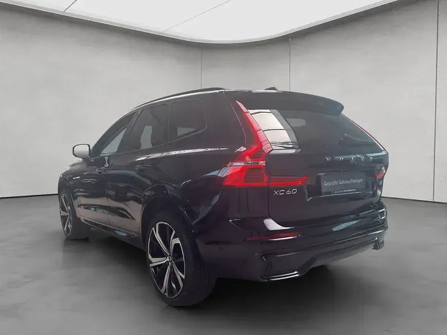 Gebraucht Volvo XC60 Business Edition 250 PS (183 kW) 2024 Schwarz SUV