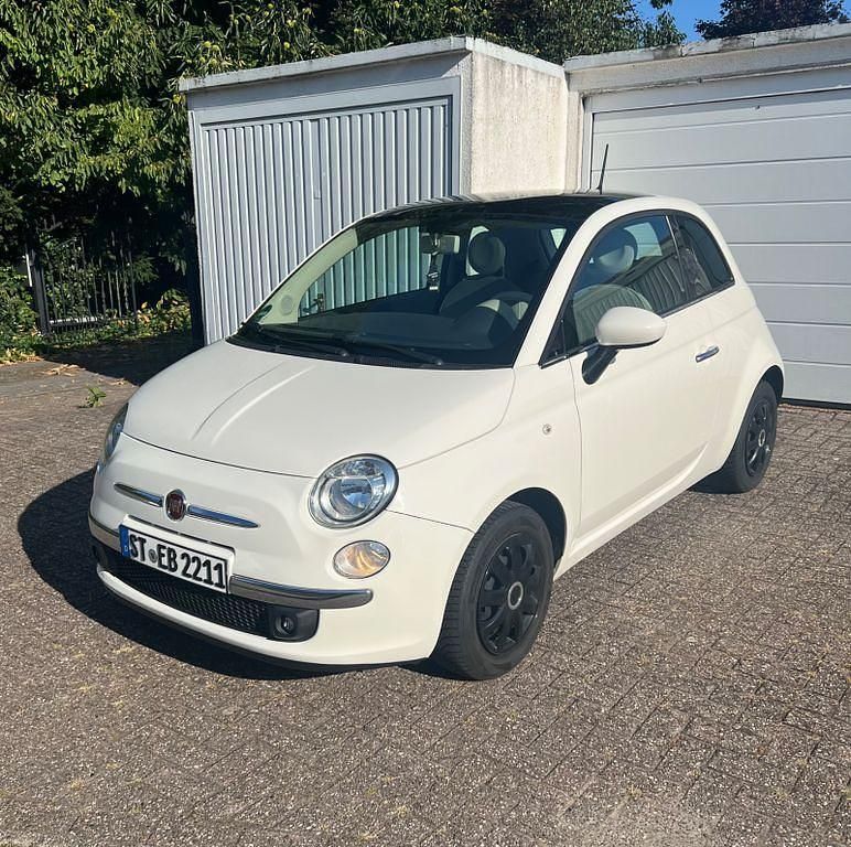 Weiß Gebraucht 2012 Fiat 500 Kleinwagen | 5.700 € (Fairer Preis) - Bild 1/4