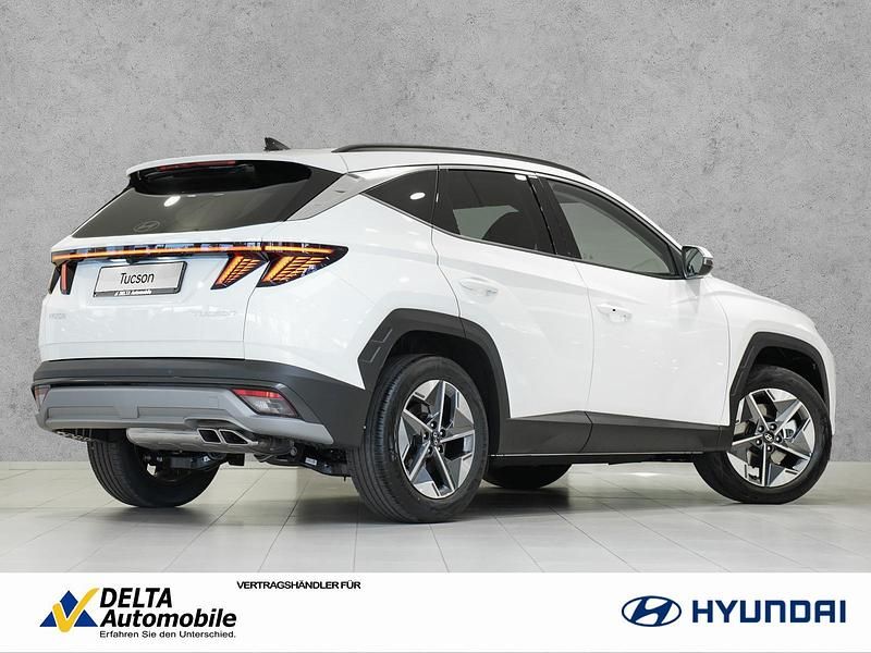 Neu Hyundai Tucson Trend 239 PS (175 kW) 2025 Atlas white SUV