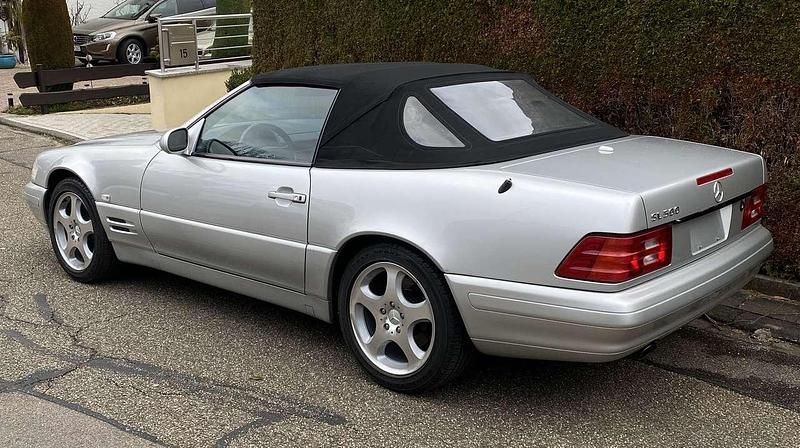 Gebraucht Mercedes SL500 306 PS (225 kW) 2000 Silber Cabrio