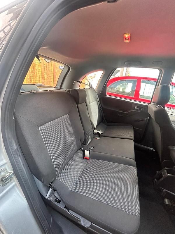 Gebraucht Opel Meriva 105 PS (77 kW) 2010 Grau Van / Kleinbus