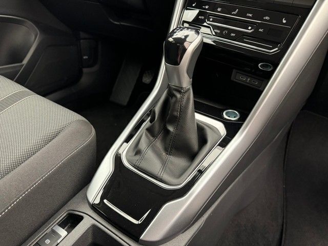 Gebraucht VW T-Roc Life 110 PS (80 kW) 2023 Pure white SUV