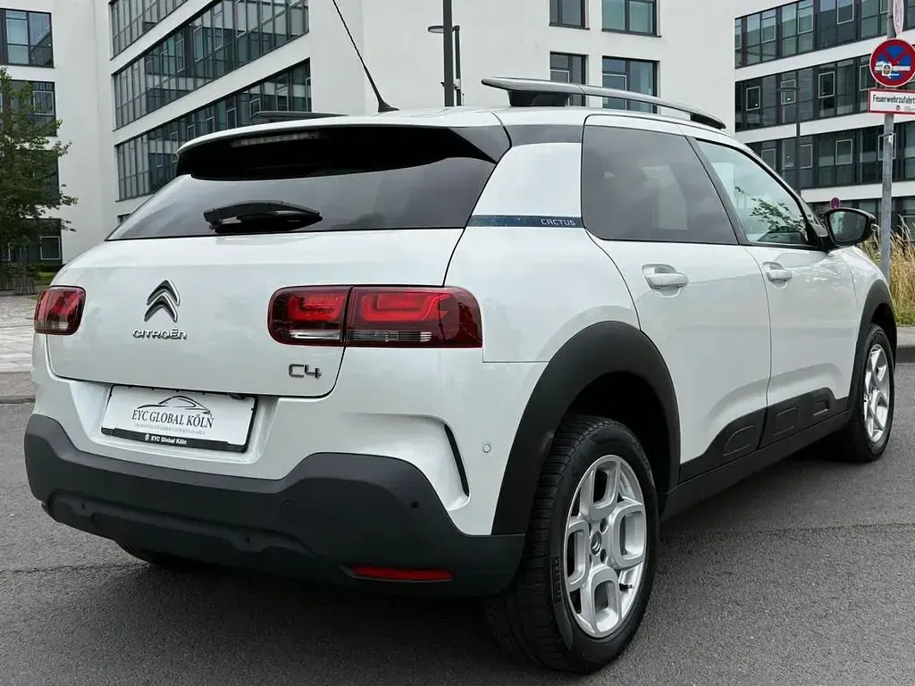 Gebraucht Citroën C4 Shine 120 PS (88 kW) 2020 Weiß SUV