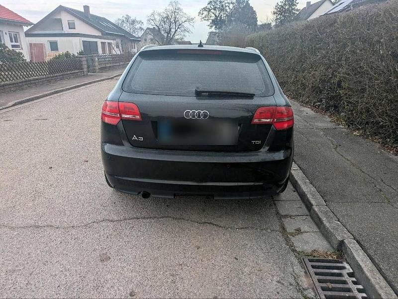 Gebraucht Audi A3 S-Line 140 PS (102 kW) 2011 Schwarz Kleinwagen