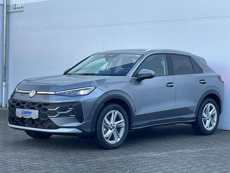 Neu VW T-Roc Style 116 PS (85 kW) 2026 Wolf grey metallic SUV