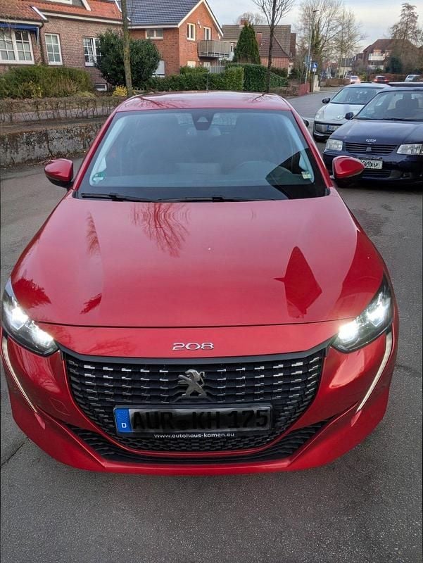 Rot Gebraucht 2020 Peugeot 208 Active Kleinwagen | 11.900 € (Guter Preis) - Bild 1/4