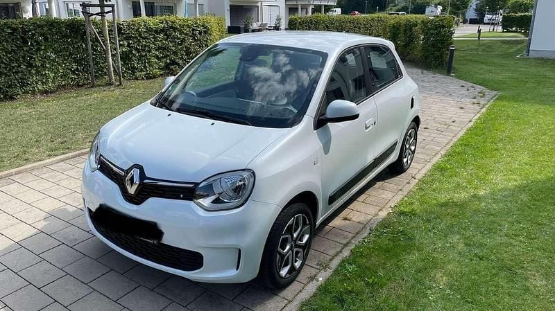 Weiß Gebraucht 2023 Renault Twingo Techno Kleinwagen | 11.500 € (Guter Preis) - Bild 1/4
