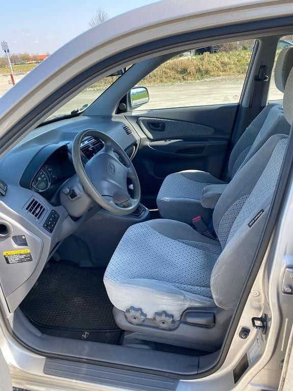 Gebraucht Hyundai Tucson 141 PS (103 kW) 2004 Silber SUV