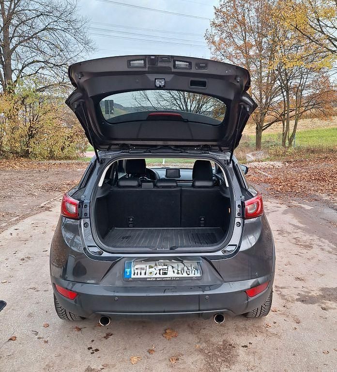 Gebraucht Mazda CX-3 Sports-Line 150 PS (110 kW) 2018 Grau SUV