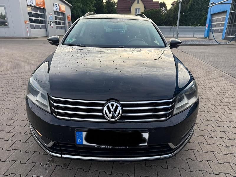Gebraucht VW Passat 2011 Schwarz Kombi