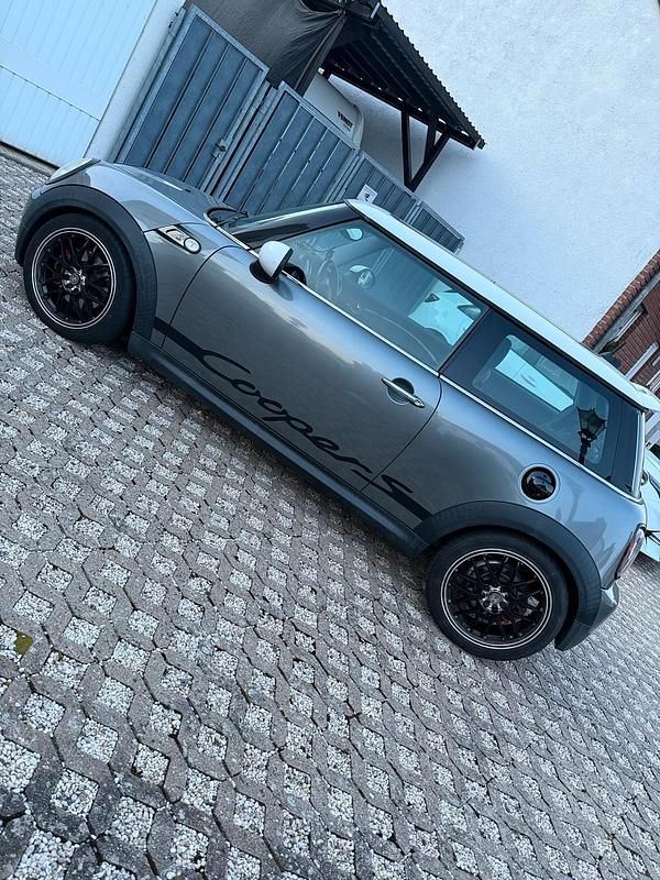Gebraucht Mini Cooper S 183 PS (134 kW) 2010 Silber Kleinwagen