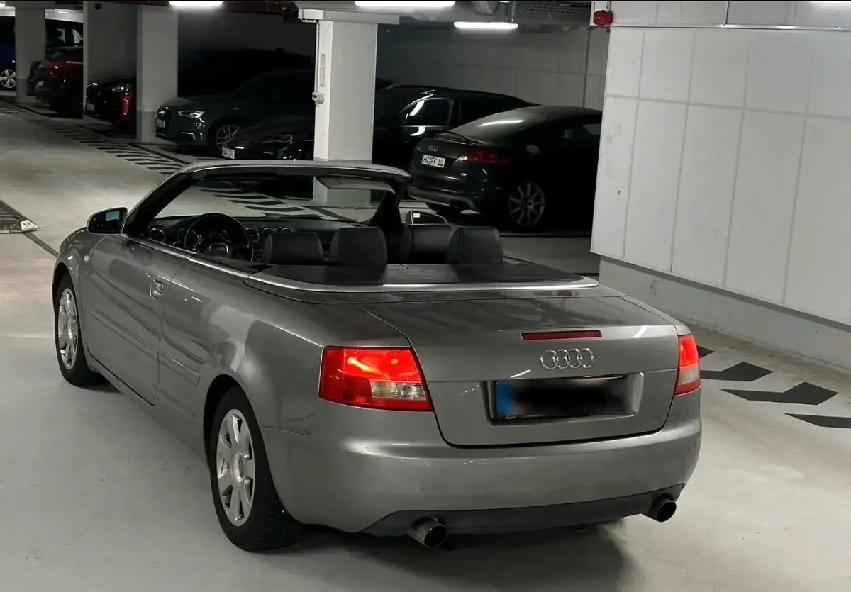 Używany Audi A4 Cabriolet 220 KM (161 kW) 2003 Szary Kabriolet