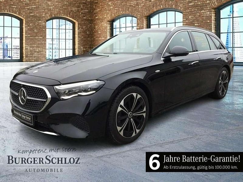 Metalliclack obsidianschwarz Gebraucht 2025 Mercedes E300 Kombi | 51.950 € (Guter Preis) - Bild 1/4
