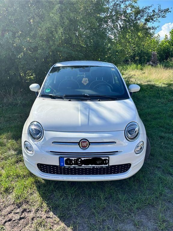 Weiß Gebraucht 2019 Fiat 500 Lounge Kleinwagen | 8.500 € (Fairer Preis) - Bild 1/4