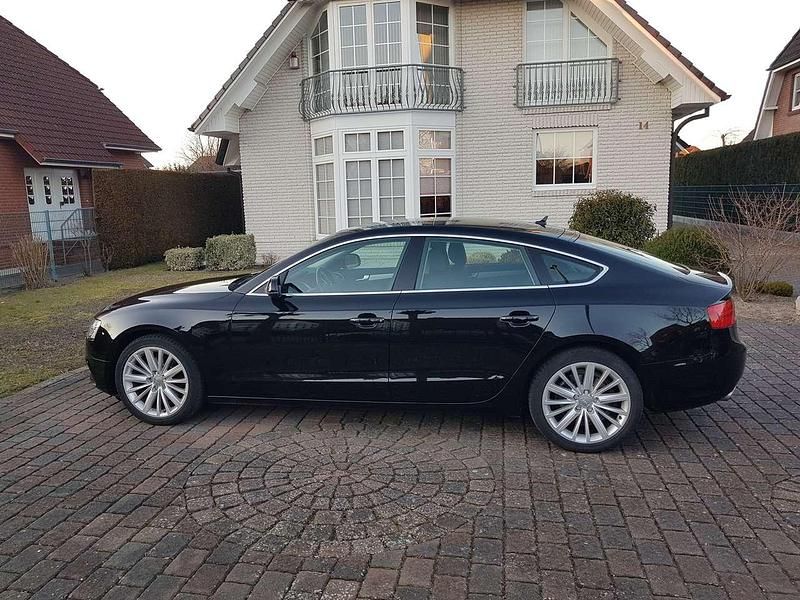 Gebraucht Audi A5 Sportback 150 PS (110 kW) 2016 Mythosschwarz metallic Kleinwagen