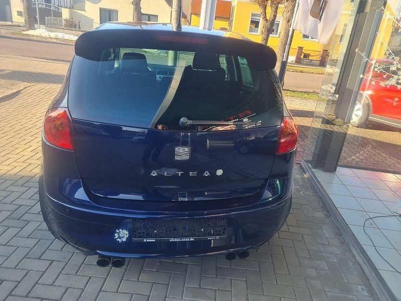 Gebraucht Seat Altea Sport 160 PS (117 kW) 2009 Blau Limousine